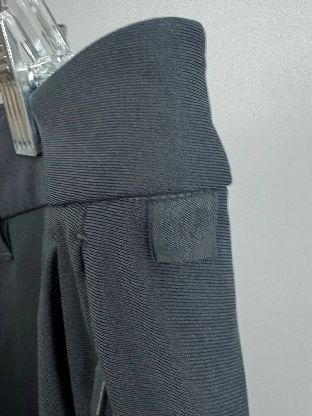 LULULEMON | Obsidian Commission Pant Slim 30” Inseam Warpstream Men’s Size 33